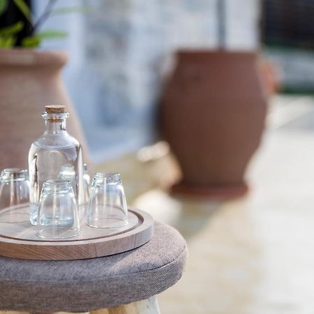 Villa Mira Kamilari Ngoại thất bức ảnh