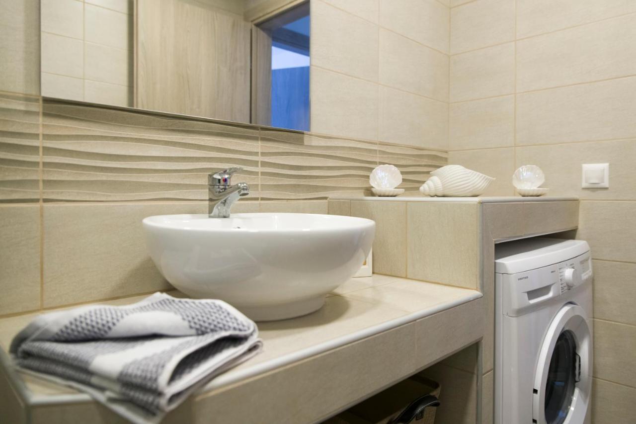 Villa Mira Kamilari Ngoại thất bức ảnh